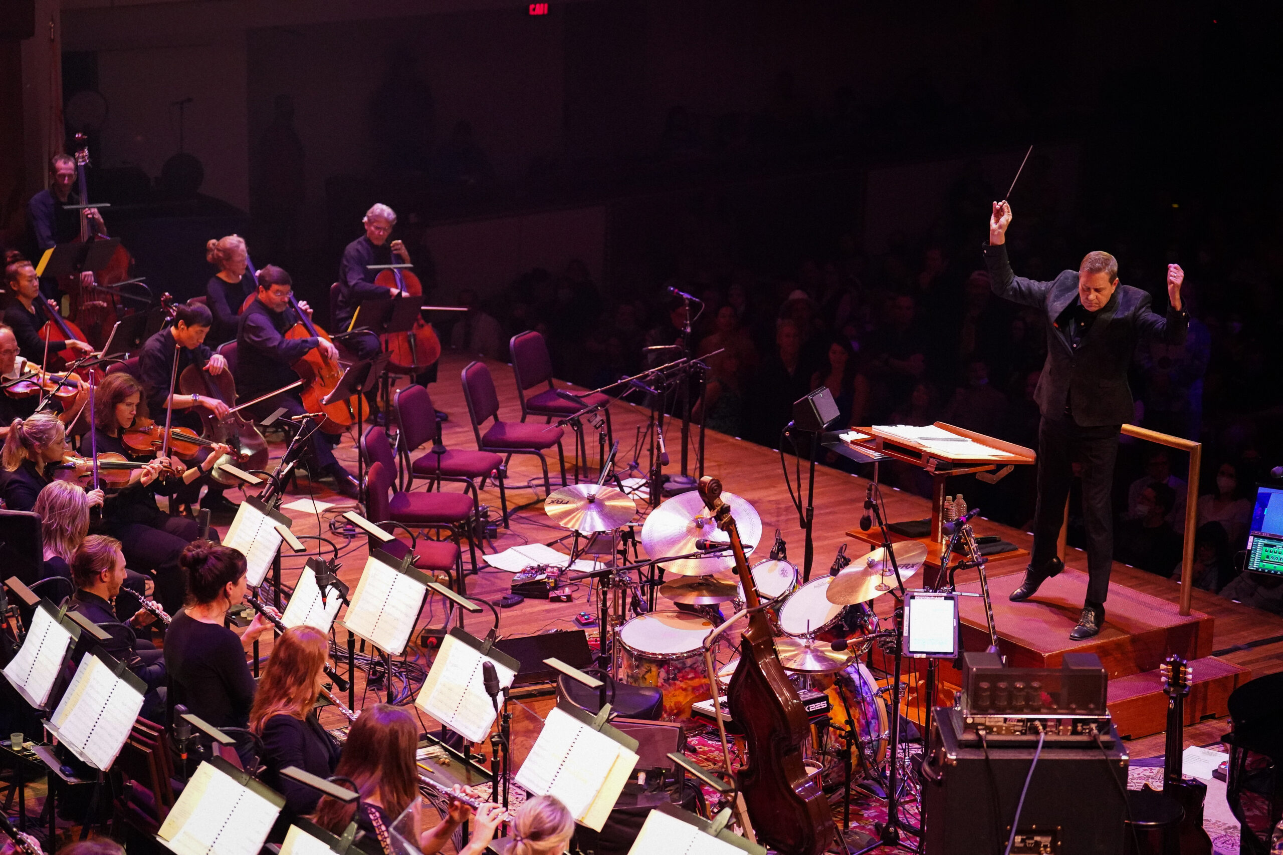 Bob-Weir-Wolf-Bros-w-NSO-The-Kennedy-Center-10.06.22-Photo-by-Casey-Vock