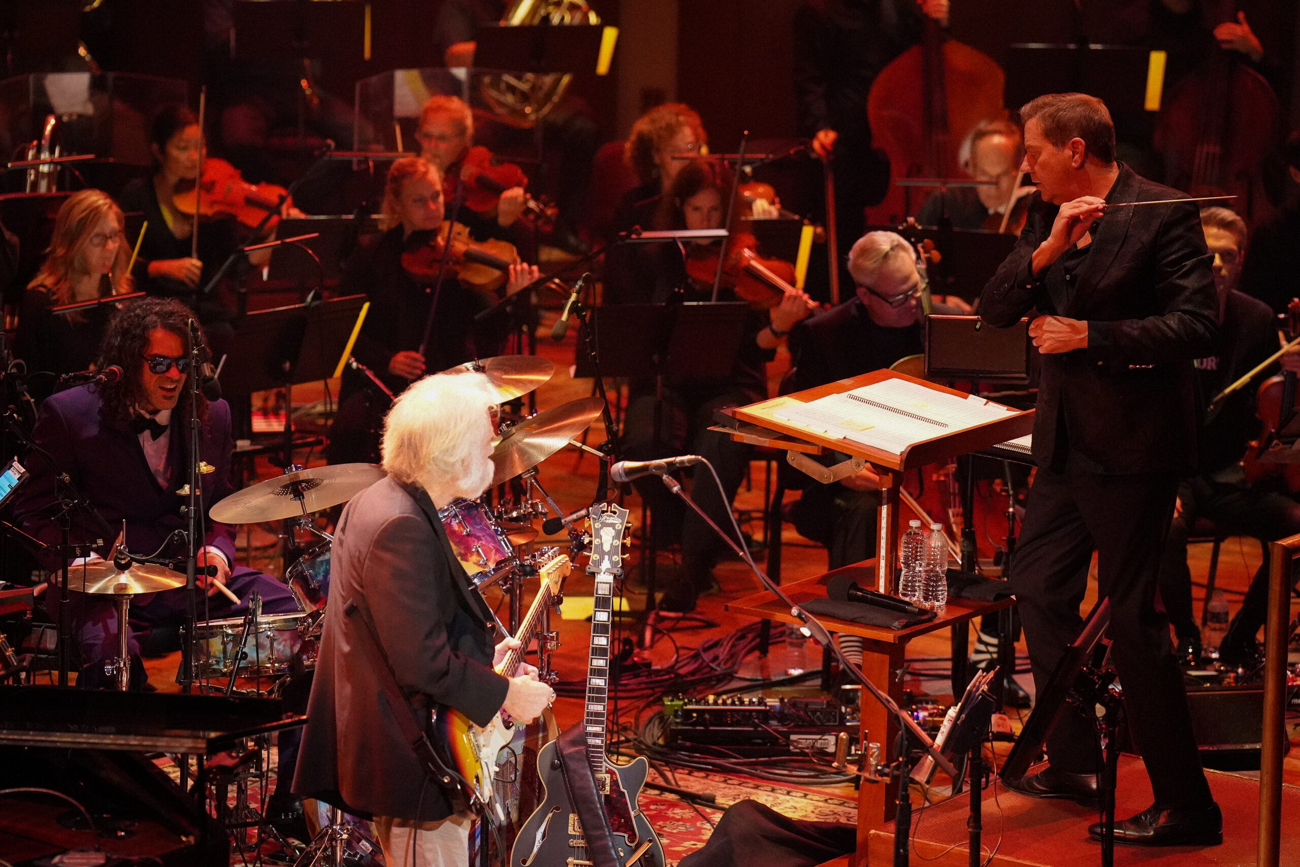 Bob-Weir-Wolf-Bros-w-NSO-The-Kennedy-Center-10.06.22-Photo-by-Casey-Vock
