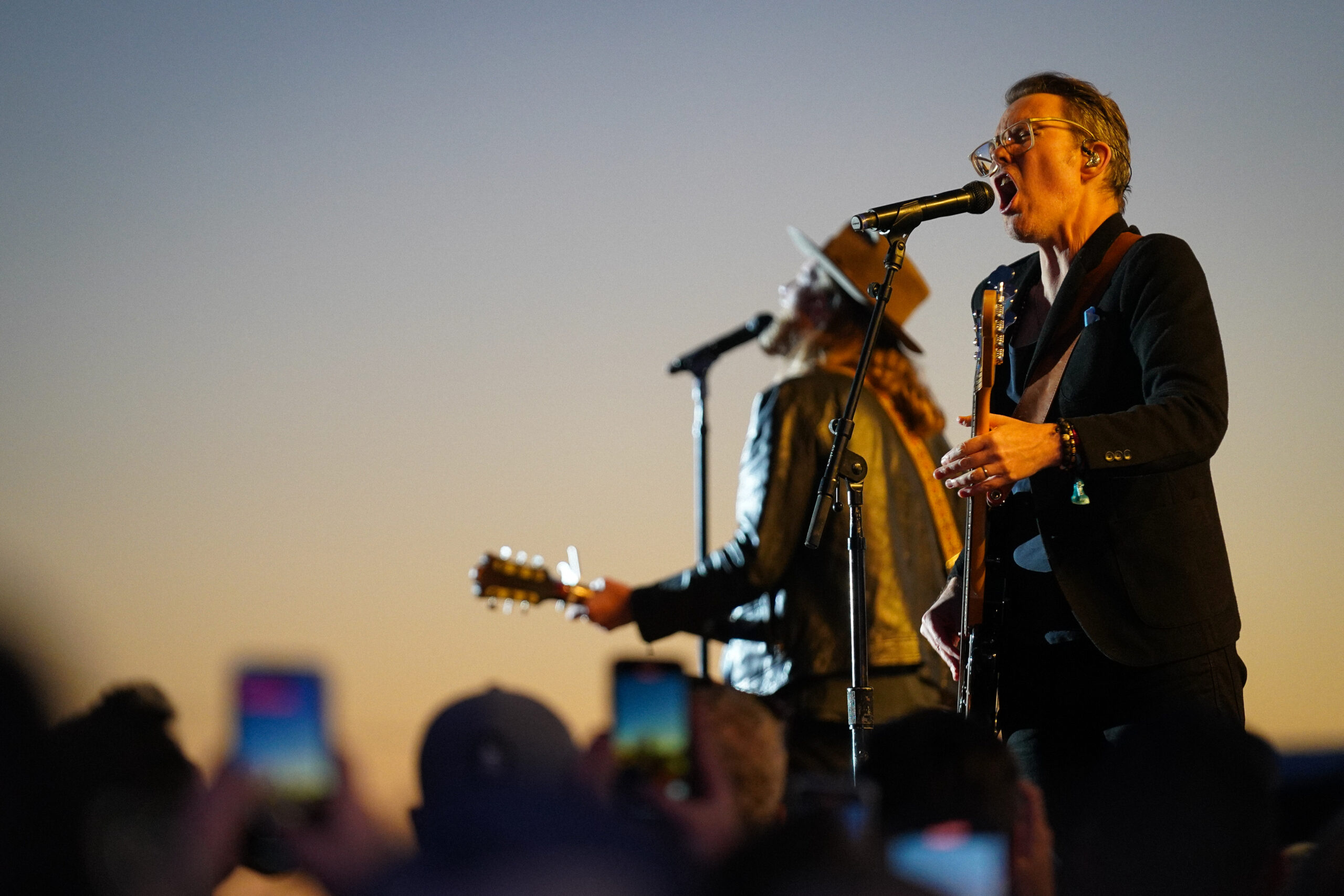 The-Lumineers-Sound-on-Sound-Bridgeport-CT-09.24.22-Photo-by-Casey-Vock
