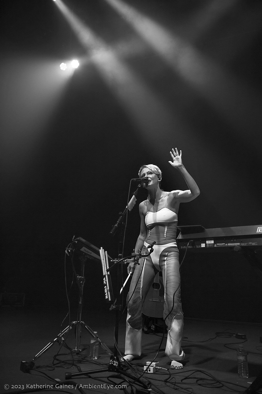 meg myers, 9:30 club, katherine gaines, ambienteye photography
