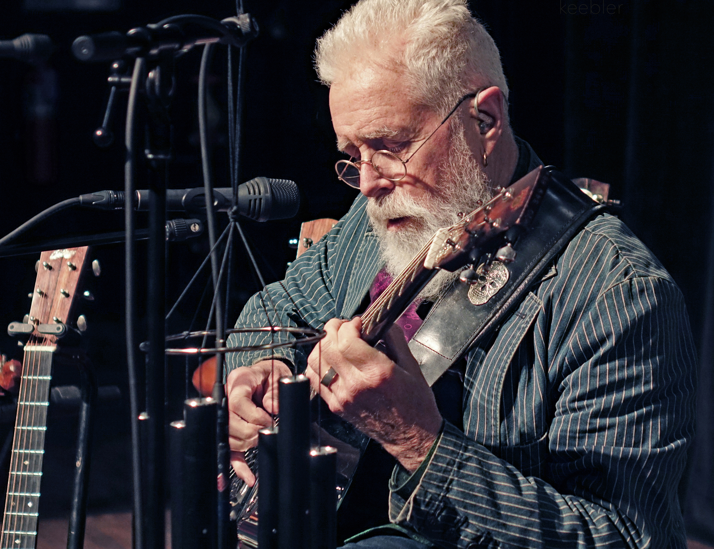 2022 bozeman-DSC07373-300dpi-by daniel keebler-cr Bruce Cockburn