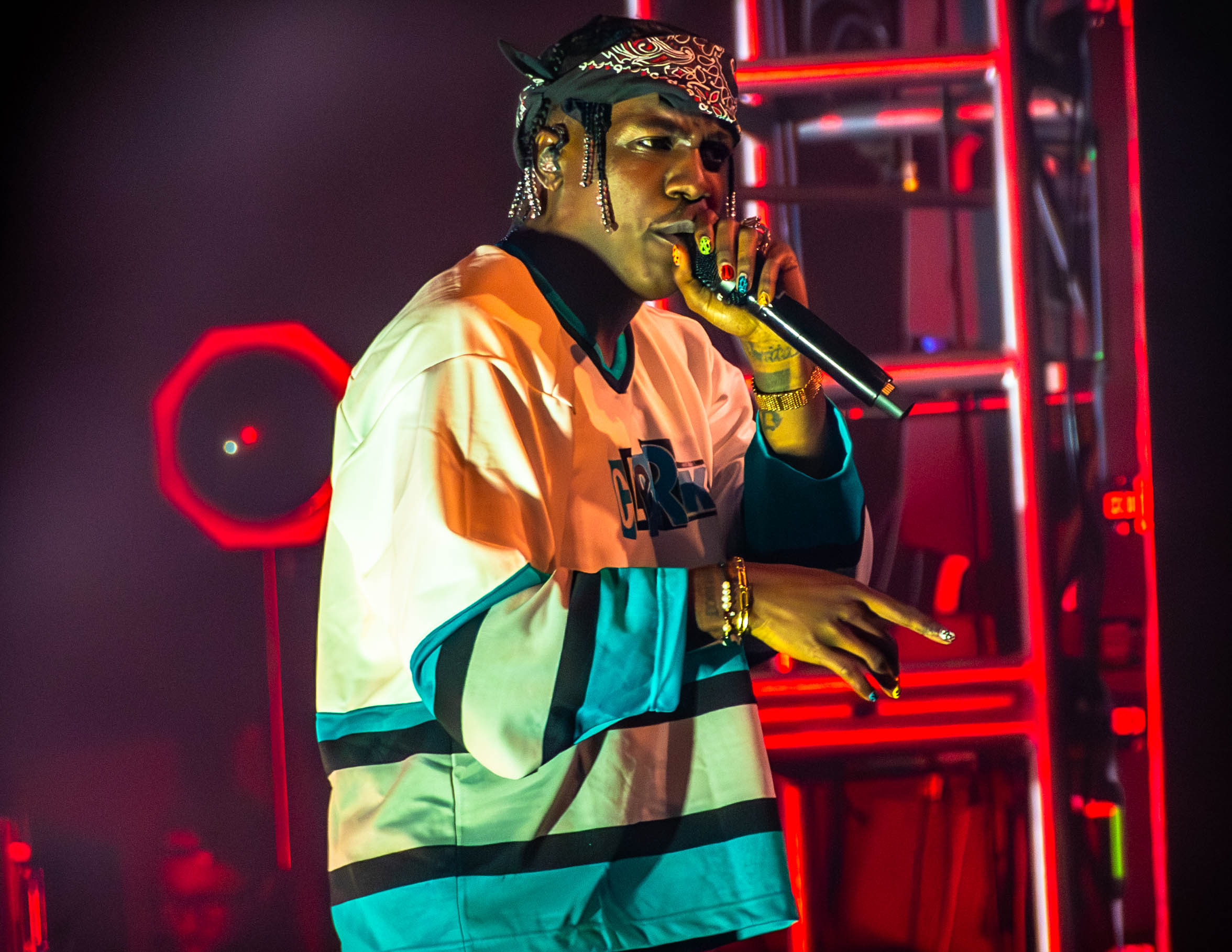 AVA2472-Enhanced-NR Lil Yachty