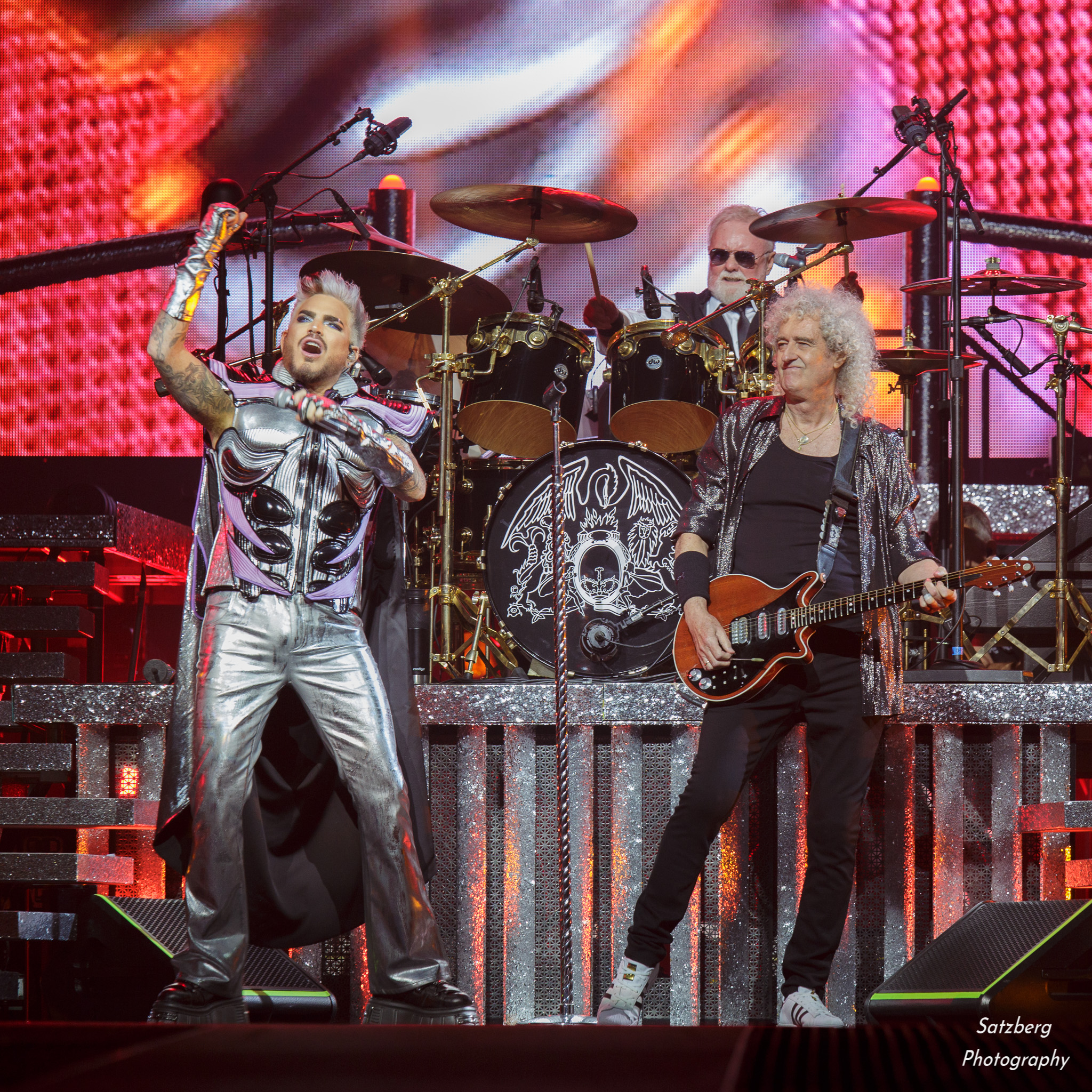 Queen Queen + Adam Lambert