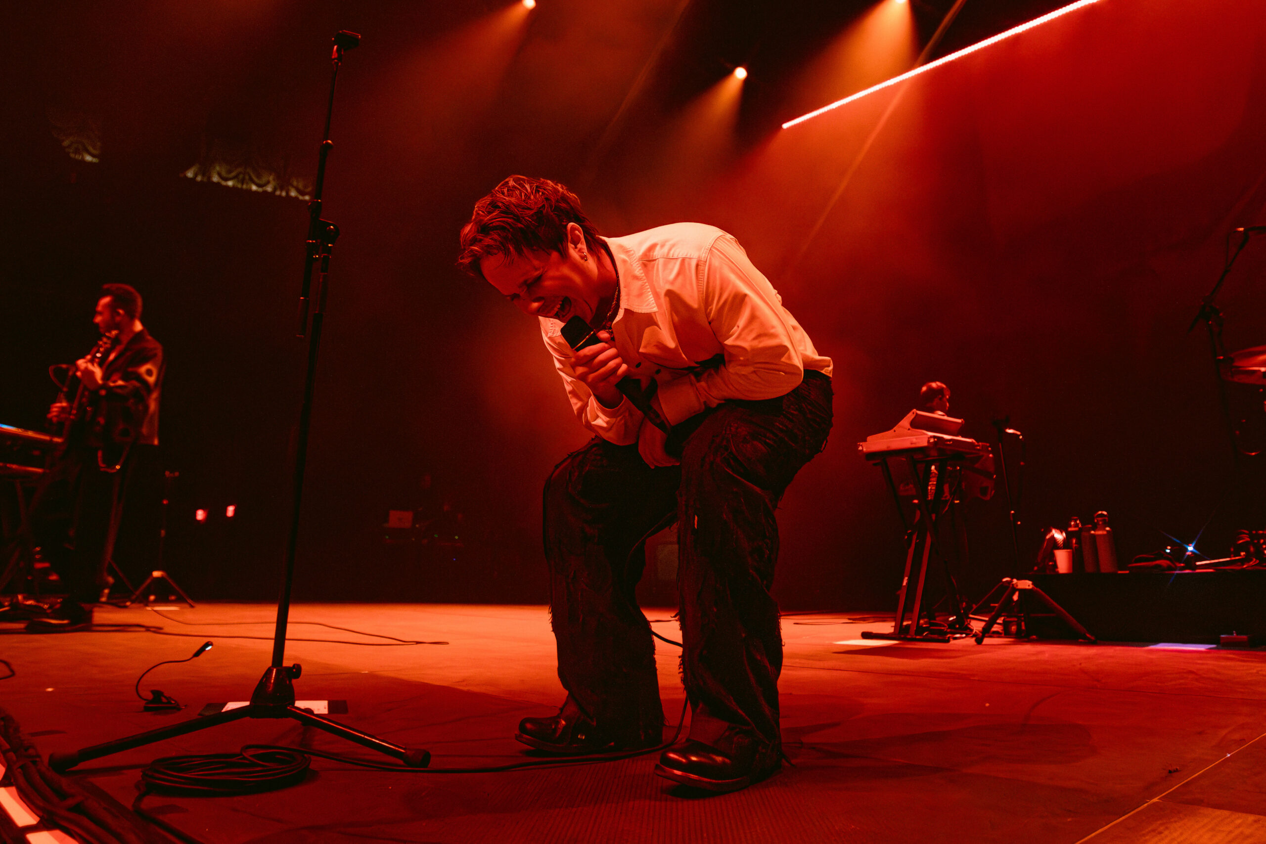 Nothing But Thieves Nothing But Thieves